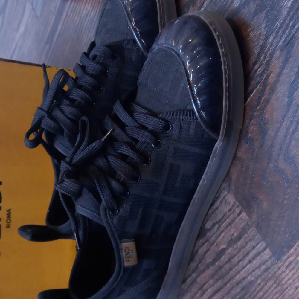 Fendi Sneakers
